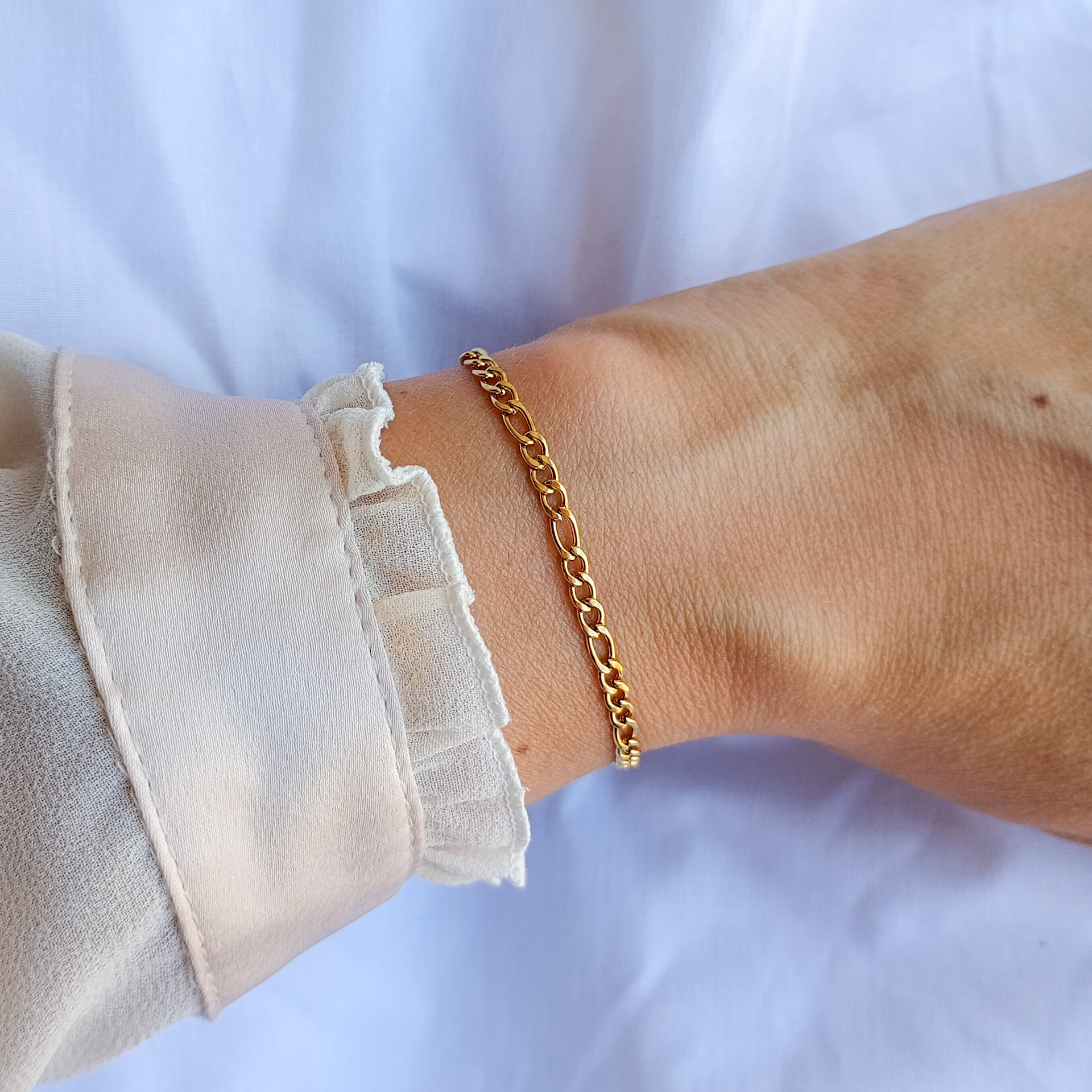 Pulsera acero dorado